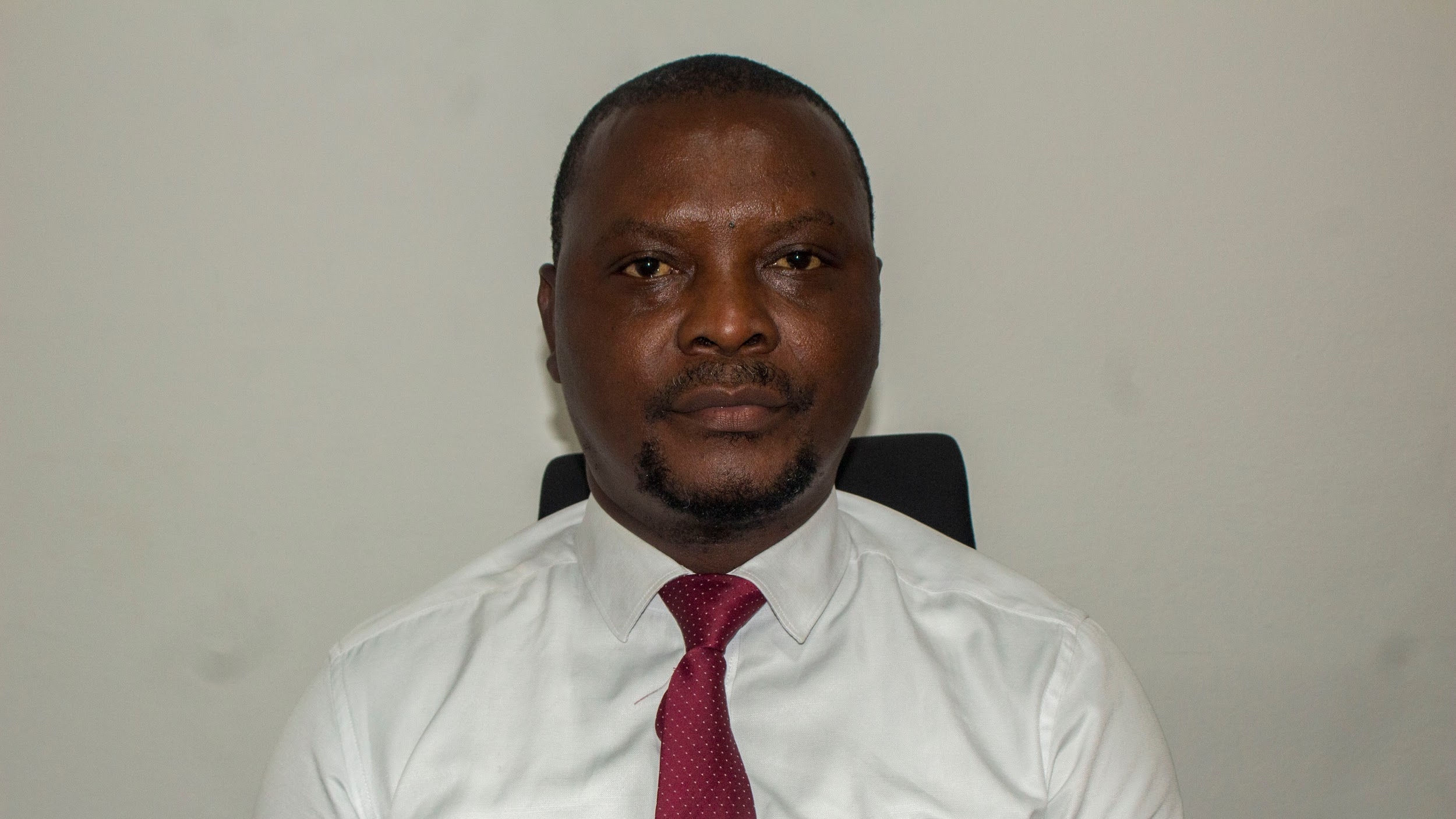 Guinée : Dr Albéric Gandji sensibilise sur les risques liés à la consommation de l’eau non potable