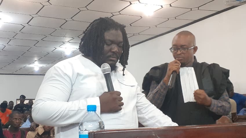 Singleton devant le TPI de Coyah : « Je suis resté dans la voiture parce que j'avais peur… »