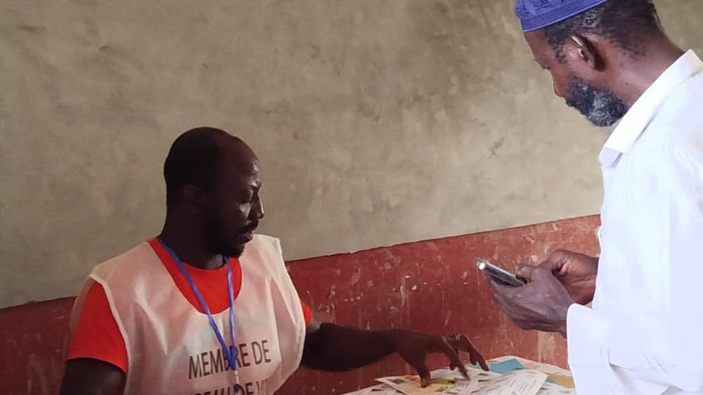 Référendum du 21 septembre : des électeurs partagés entre satisfaction et impatience à Conakry