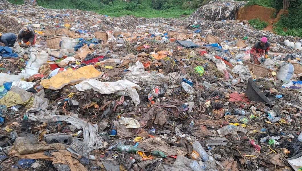 Kindia : la décharge de Koliady, une bombe sanitaire à ciel ouvert