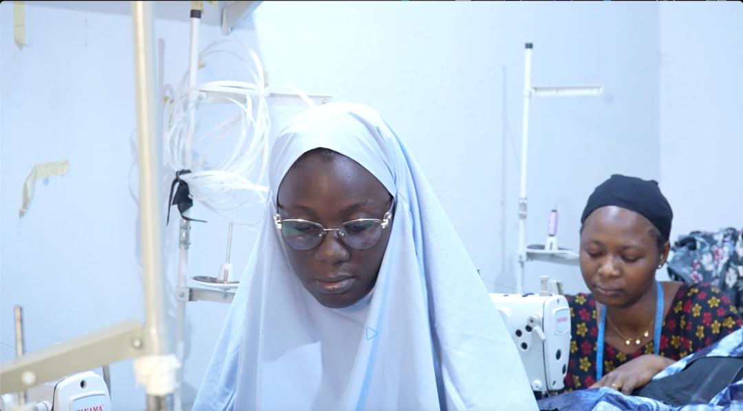 De l'architecture à la mode, une vision créative au cœur de Limah Fashion de Halimatou Soumah